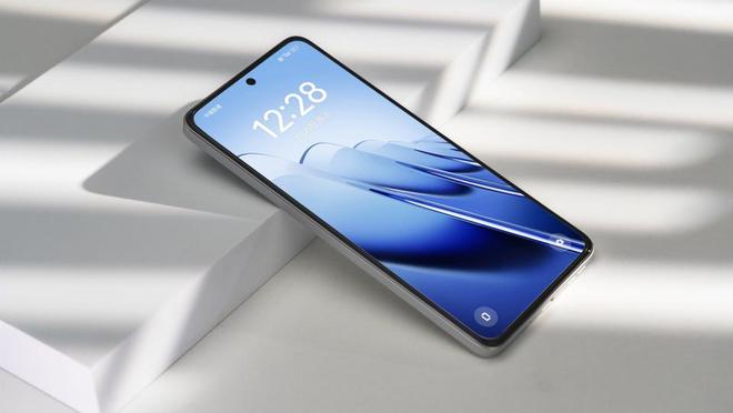 九游体育：OPPOK13Turbo再次被确认：主动散热风扇+RGB灯6-7月发布(图5)