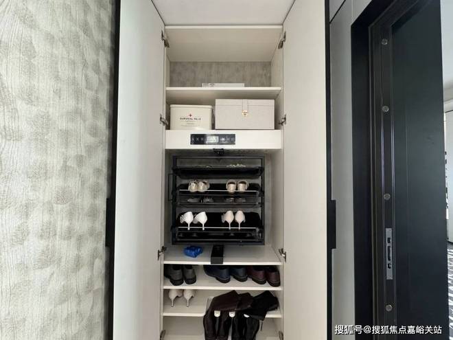 聚焦@招商中旅观境售楼处发布：人居生活新典范2025(图2)